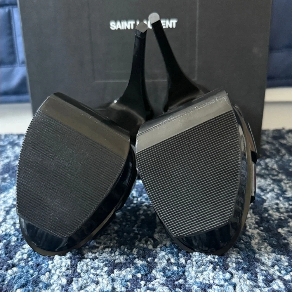 Yves Saint Laurent Women's Tribute Black Patent T-Strap Platform Sandals - Picture 15 of 17
